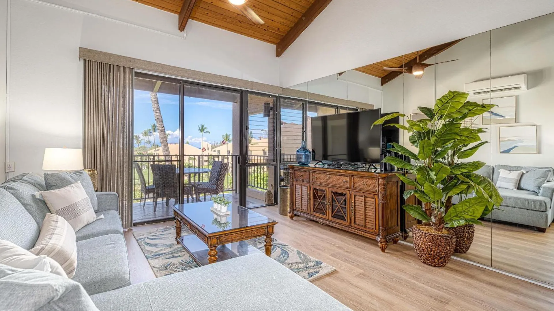 Kamaole Sands 5-404 Wailea  Wailea (Maui)